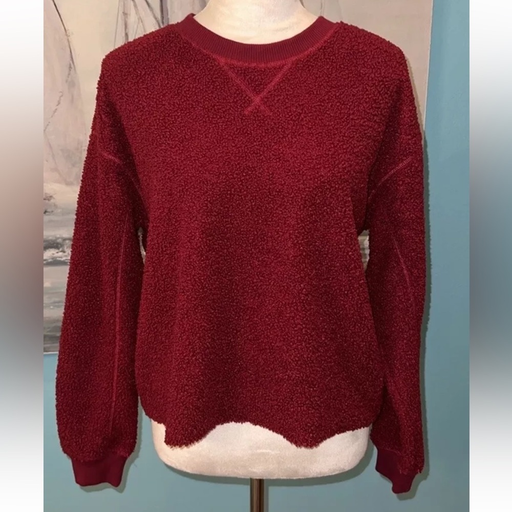 American Eagle Red Fuzzy Sherpa Cropped Pullover Sweatshirt, XS